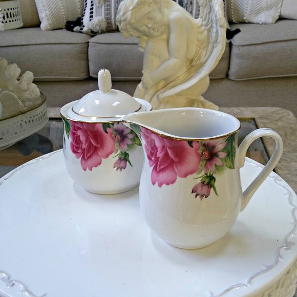 EMERALD Sugar JAR & CREAMER SO Shabby CHIC - Picture 1 of 2